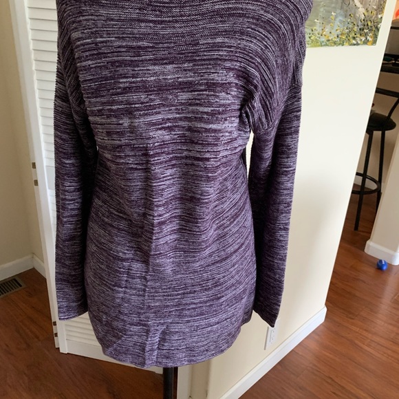 Beautiful Ellen Tracy purple blend, cotton sweater, in like new condition - Picture 4 of 8
